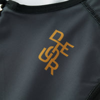 Prestige Tri Top